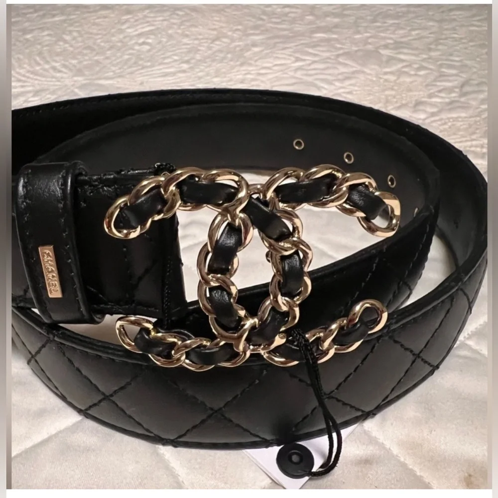 - CHANEL BLACK QUILTED 💥 CC LOGO GOLD BUCKLE BELT NEW size 85
